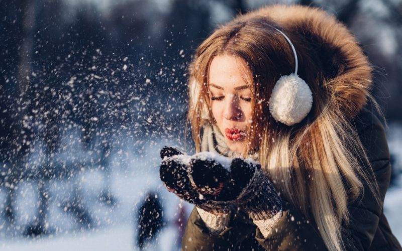 How to Bring Glow to Your Face in Winters